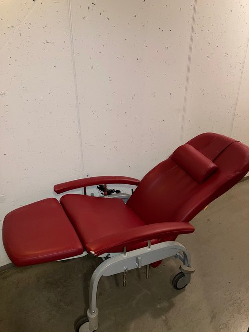 Variationsliege rot Variationsliege rot